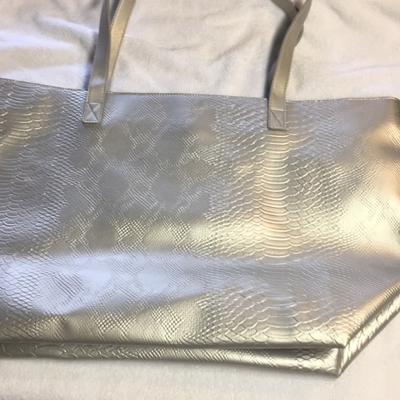 Bath & Body Works Tote - Picture 3 of 3